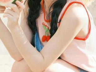 “17吃瓜”官网上线，刷新你对网页的定义，光是看都让人嘴巴流口水。