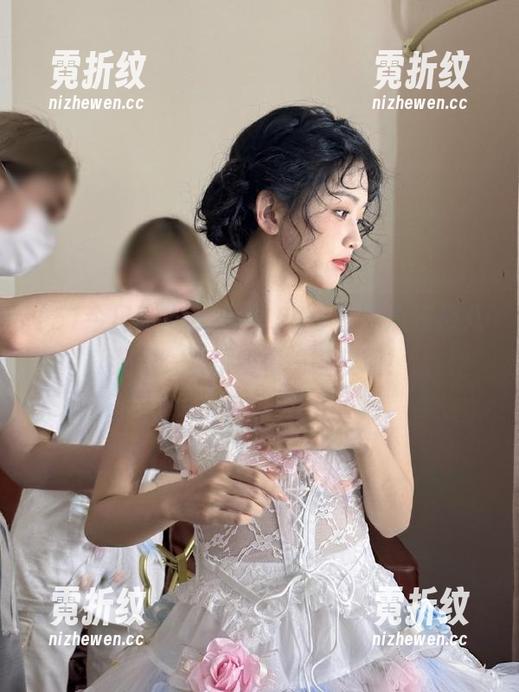 ccgg.51今日吃瓜连接八卦圈，娱乐内幕一键获取！