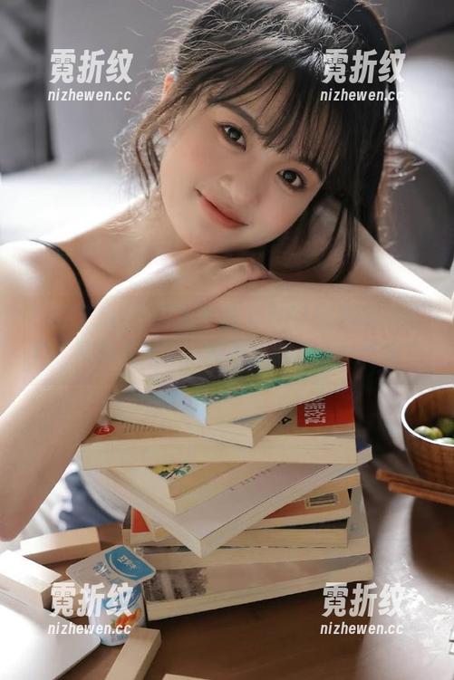 为何大家都爱在51吃瓜网站里做‘吃瓜群众’，就像全职工作一样呢？