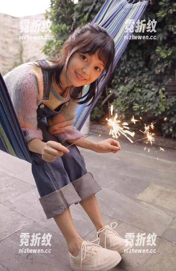登录51吃瓜，轻松获取明星黑料，不用再Low到朋友圈问！