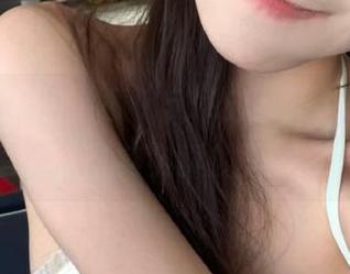 下载“51吃瓜网”吧，以为是入口其实卖的是瓜！