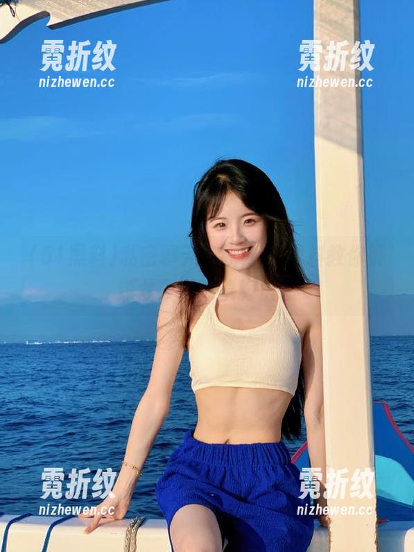私密聊天在线，51黑料教你解锁盆友圈的隐晦信息