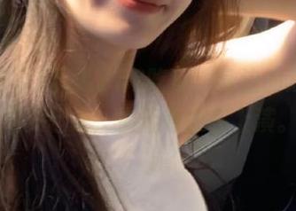 下载了52吃瓜，身边的戏剧瞬间多起来，生活好像在上演。