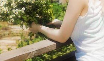 有趣的事在91今日吃瓜传送门等着你，当热门大瓜纠结成一团…
