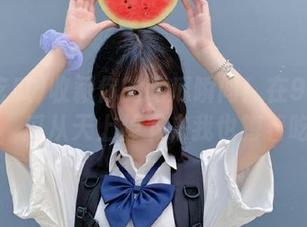 收藏你的吃瓜瞬间！在91吃瓜在线，瓜从天上掉下来我也蹲着吃啊！