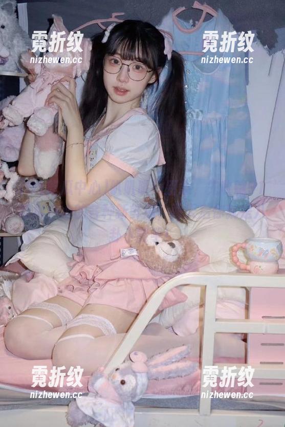 叭叭叭！别急，先收藏91吃瓜中心的各种新鲜瓜，两天后你就是八卦小能手！