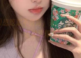 想吃瓜不迷路，来cggolive，保证甜到爆！