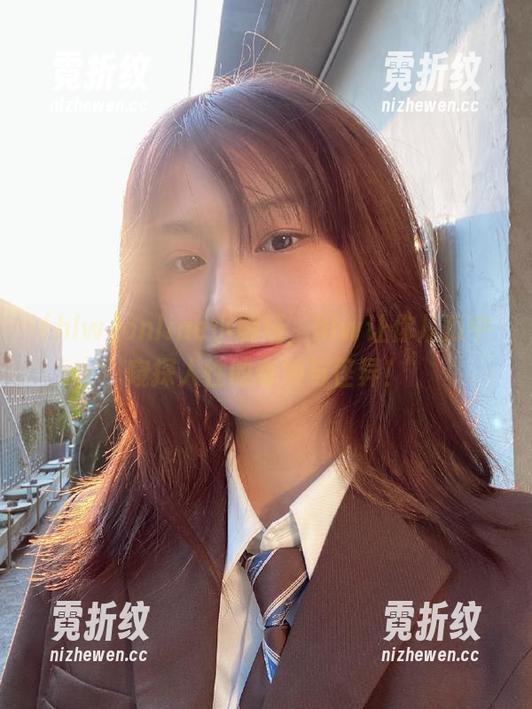 online小剧场，hlw让你从瓜中窥探人性的奇妙与怪异！
