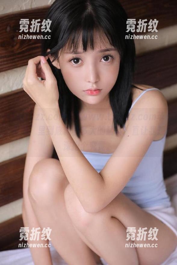 “www.tttzzz.com苹果版”里到底藏着多大的猛料，直让我想深挖个究竟。