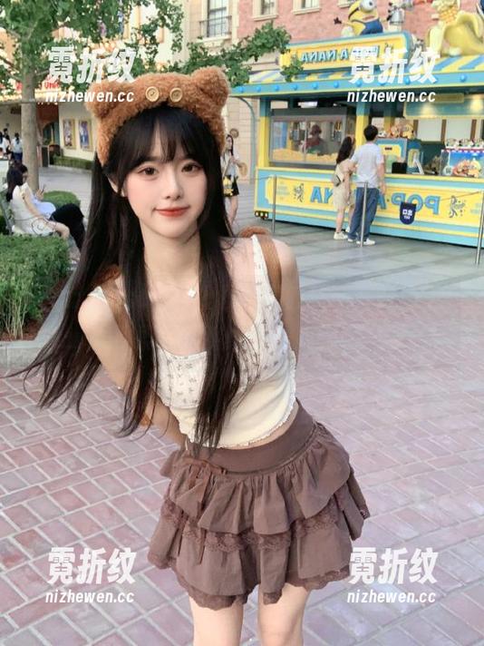 不想再藏着掖着，来tttzzz.su收藏黑料长视频，一起聊聊八卦！