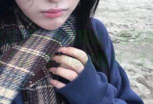 五一吃瓜网站，看娜娜如何轻松化解“瓜”中的尴尬时刻，太逗了！