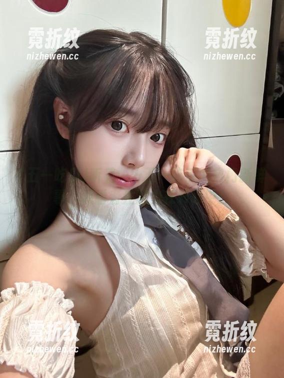 听着……五一吃瓜的热门新鲜事，观看者注意力在转移中！