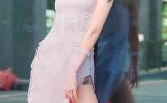 瓜田里玩耍，跟着“吃瓜17cgg”永不迷路，毕竟，路上总能遇到“甜”。