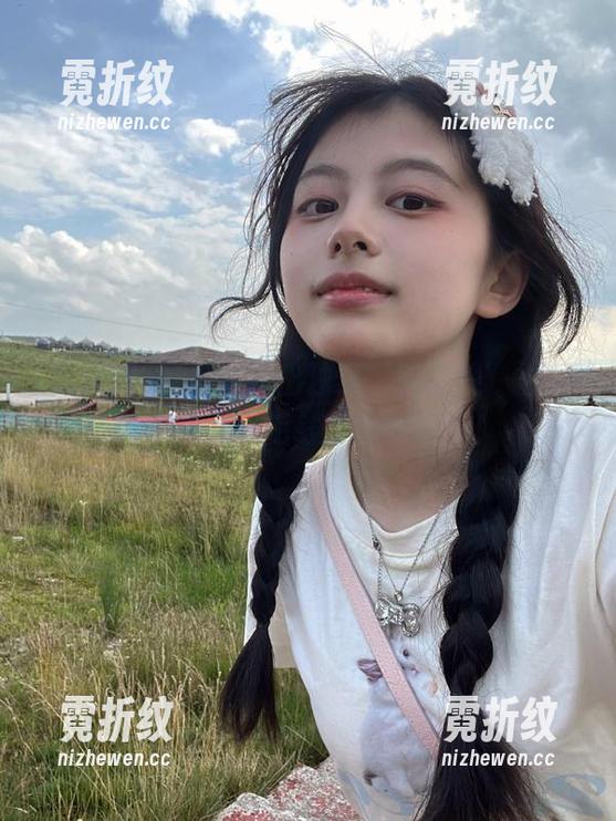 吃瓜网推出独家‘胸口线’-免费吃瓜不花一毛钱，小心撑爆！