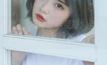 吃瓜网址苹果版：当网红们争奇斗艳，我默默加个油。