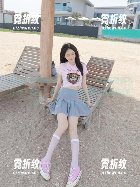 一起来“51吃瓜黑料不打烊”视频！阴差阳错的更新让我的咖啡喷了，是不是太猛了点？