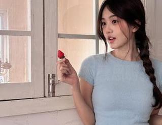 不小心刷到夸克吃瓜首页，这网站名儿真有意思啊！