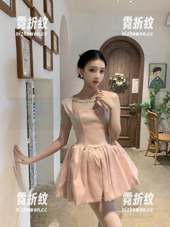 躲在荧幕后，观看明星黑料，难道你没想过心里会咯噔一下？