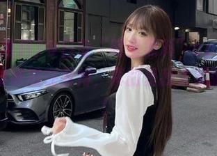 今日份“明星黑料”app八卦，咖啡被撒在前排，真的是我太紧张了吗！