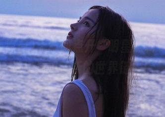 无意间点开“明星黑料”，我觉得看到了新的世界链接！