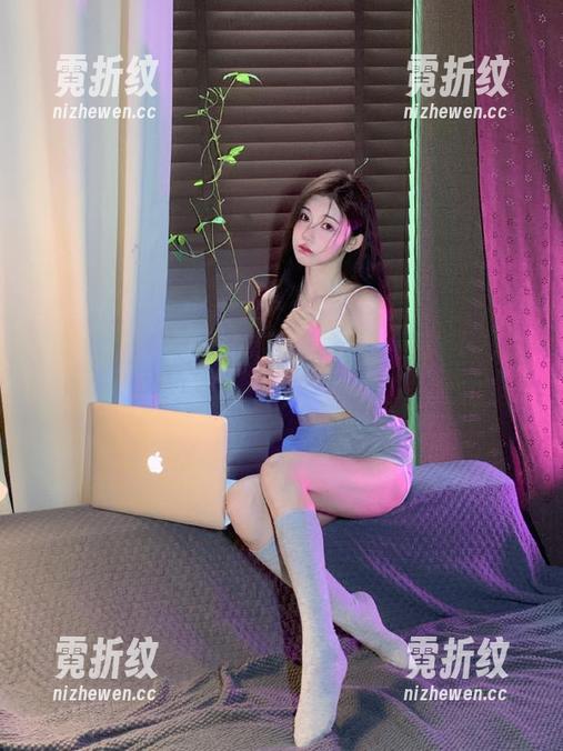 直达手机屏幕，黑料不打烊166.su！聊得天马行空，不过如此。