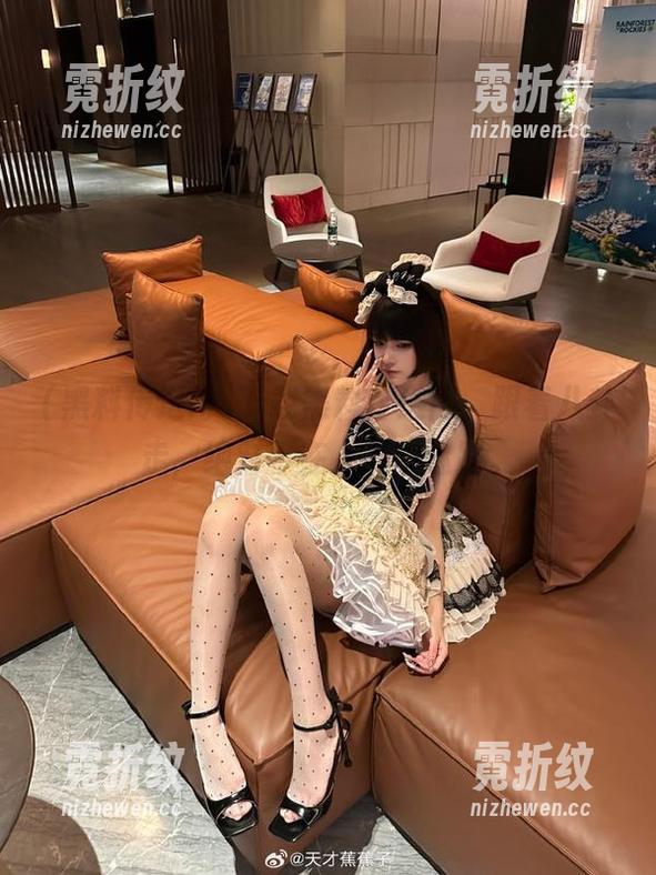 下载黑料传送门，跟着八卦走，绝对不在人群中迷路。