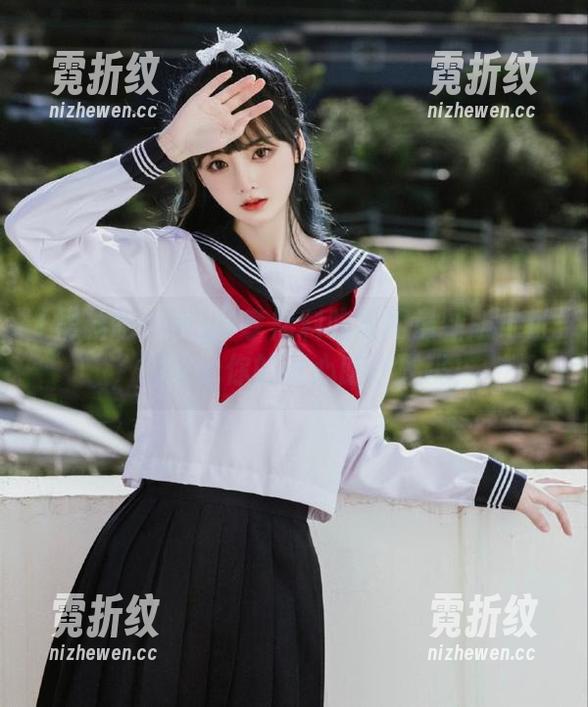 分享黑料吃瓜网最新版地址，保证让你的小心脏砰砰跳！
