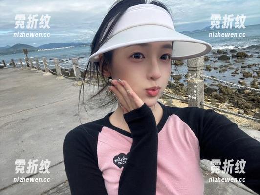 黑料在线 收藏“黑料在线”,用心去体验这流光溢彩的瓜田。