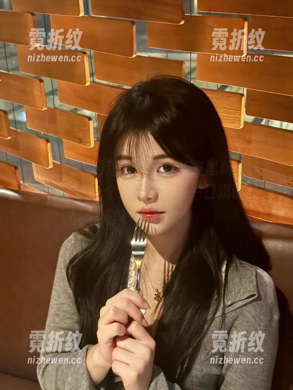 黑料正能量 这次“万篇长征黑料正能量”发布的瓜,个头巨大,咬一口满嘴汁,信不信由你!