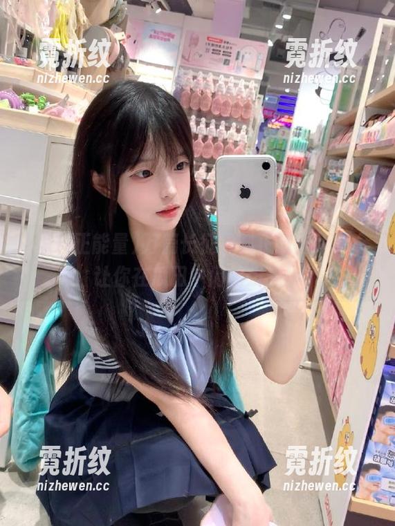 万篇长征黑料正能量app，让你在瓜田中闪闪发光！
