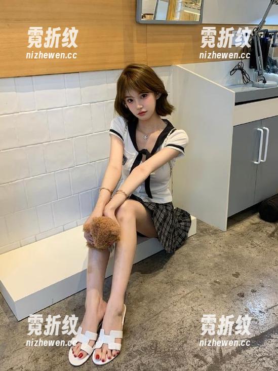 黑料社首页：点击进入，仿佛越过了八卦的门槛！