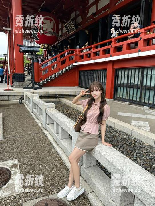 赶紧下载黑料网app，够你一上午边刷边吃瓜走起来！