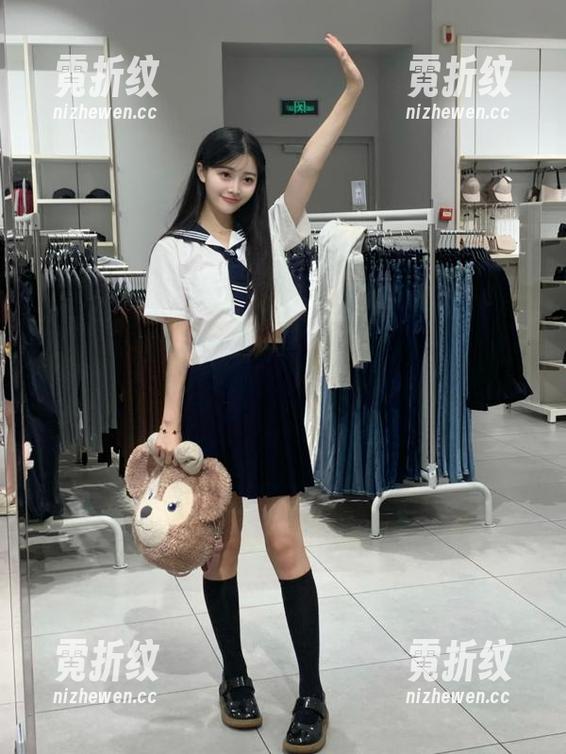 你一定要试试‘黑料网站’的那个网页入口，进去就像翻到旧日记！