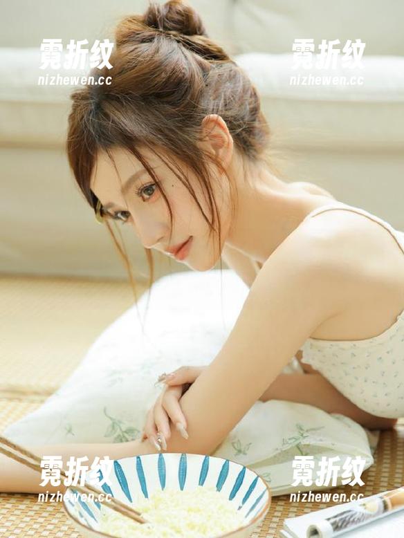 黑料老司机 看到网页里的黑料老司机,心思不禁跑偏,瞧这姿态。