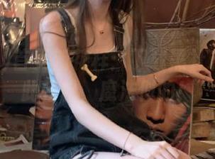 首页新花样:下载黑社料从未如此轻松,魔法似的!